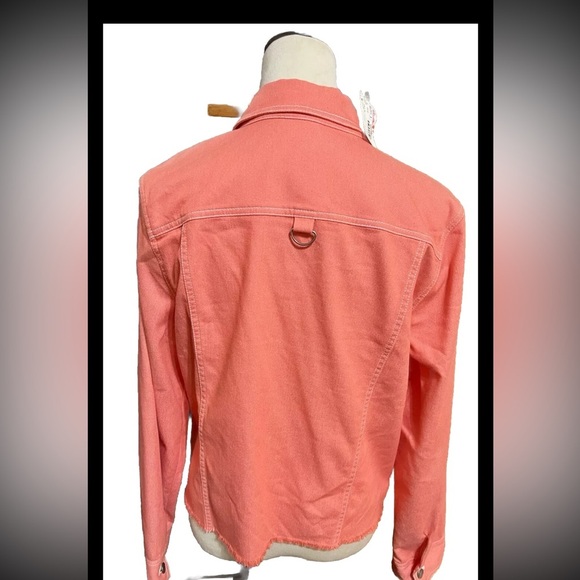 In The Wash Womens Peach Jacket Size p. Some Fade on Shoulder.New With Tag - Picture 2 of 4